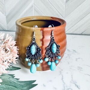 2/$30🌵 Faux Turquoise Stone Multi Leaf Dangle Earrings Boho Southwestern Gift